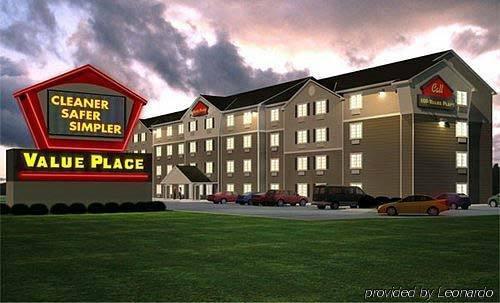 Woodspring Suites Champaign Near University Zewnętrze zdjęcie